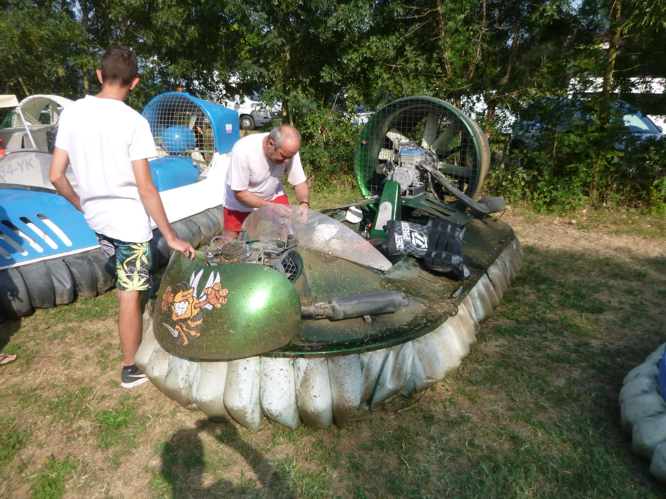 Photo 3